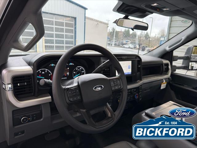 2025 Ford F-550 XL