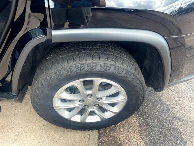 2021 Jeep Grand Cherokee Laredo E 4x4