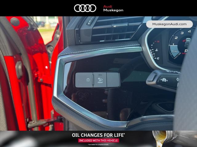 2025 Audi Q3 Premium 45 TFSI S line quattro Tiptronic