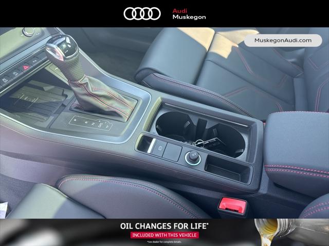 2025 Audi Q3 Premium 45 TFSI S line quattro Tiptronic