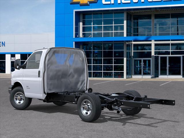 2025 Chevrolet Express Cutaway Work Van