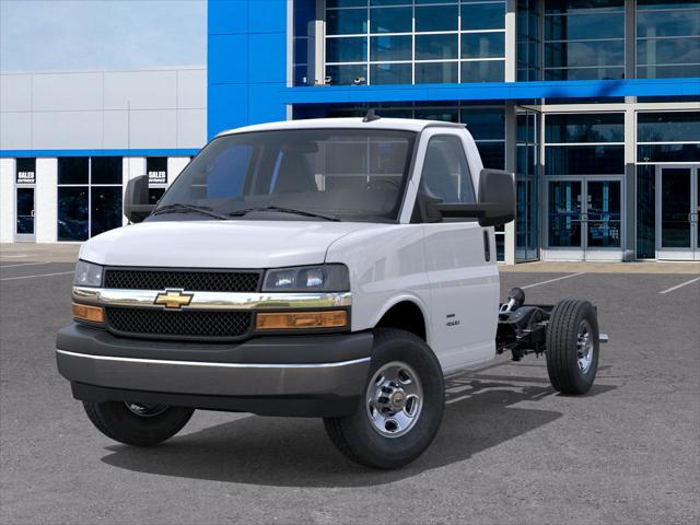 2025 Chevrolet Express Cutaway Work Van