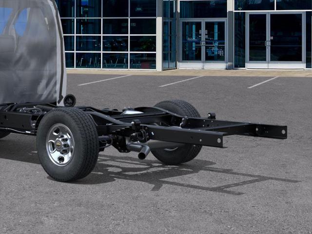 2025 Chevrolet Express Cutaway Work Van