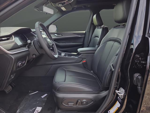 2025 Jeep Grand Cherokee L Limited 4x4