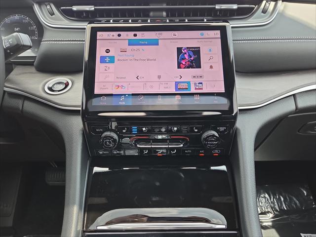 2025 Jeep Grand Cherokee L Limited 4x4
