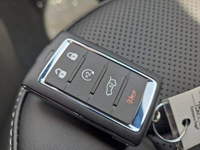 2025 Jeep Grand Cherokee L Limited 4x4
