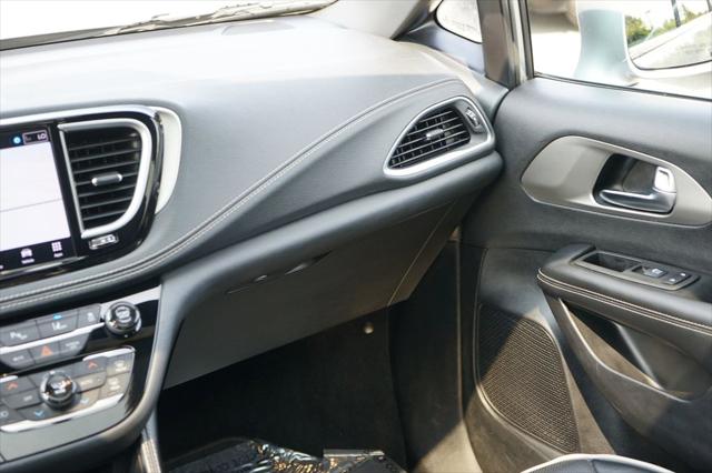 Used 2021 Chrysler Pacifica For Sale in Bellingham, WA