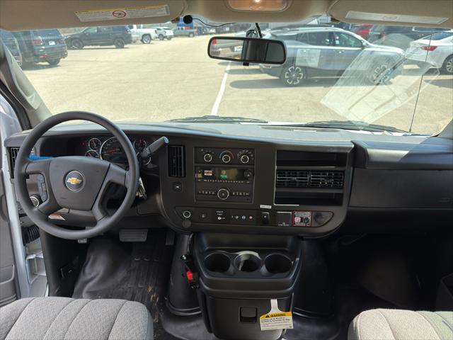 2025 Chevrolet Express Cutaway Work Van