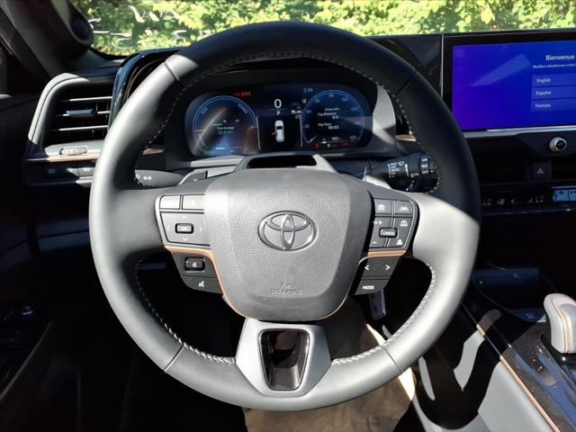 2025 Toyota Crown Signia Limited
