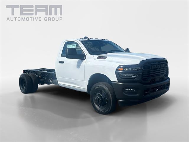 2026 RAM Ram 3500 Chassis Cab RAM 3500 TRADESMAN CHASSIS REGULAR CAB 4X4 84 CA 2026 RAM Ram 3500 Chassis Cab RAM 3500 TRADESMAN CHASSIS REGULAR CAB 4X4 84 CA