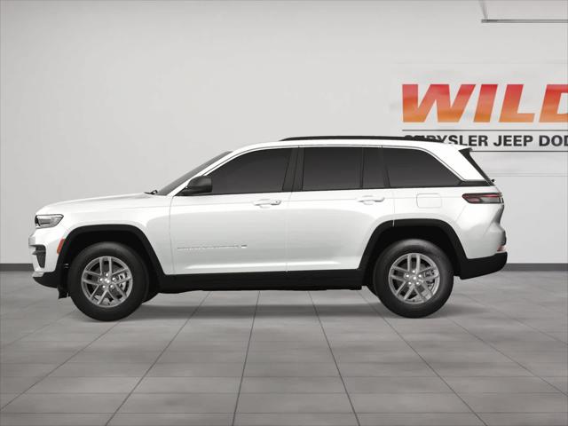 2025 Jeep Grand Cherokee GRAND CHEROKEE LAREDO X 4X4