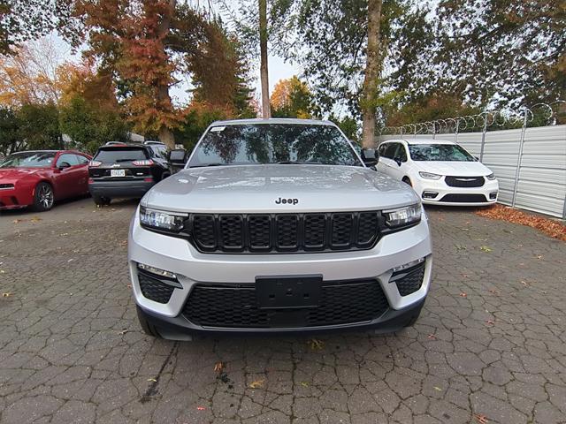 2025 Jeep Grand Cherokee GRAND CHEROKEE LIMITED 4X4 2025 Jeep Grand Cherokee GRAND CHEROKEE LIMITED 4X4