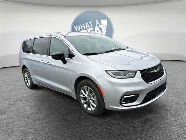 2026 Chrysler Pacifica PACIFICA SELECT AWD 2026 Chrysler Pacifica PACIFICA SELECT AWD