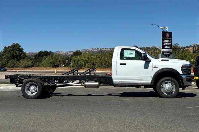 2026 RAM Ram 5500 Chassis Cab RAM 5500 TRADESMAN CHASSIS REGULAR CAB 4X4 120 CA
