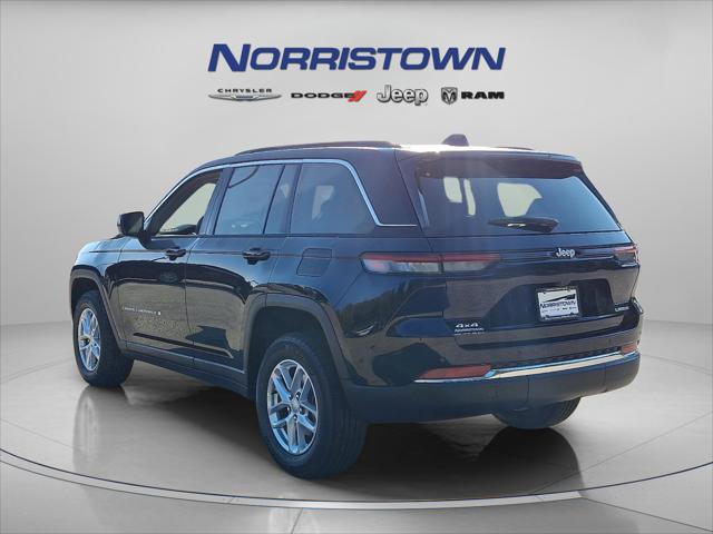 2025 Jeep Grand Cherokee GRAND CHEROKEE LAREDO X 4X4