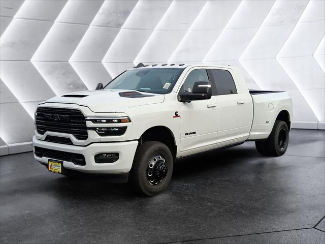 2026 RAM Ram 3500 RAM 3500 LARAMIE MEGA CAB 4X4 64 BOX 2026 RAM Ram 3500 RAM 3500 LARAMIE MEGA CAB 4X4 64 BOX