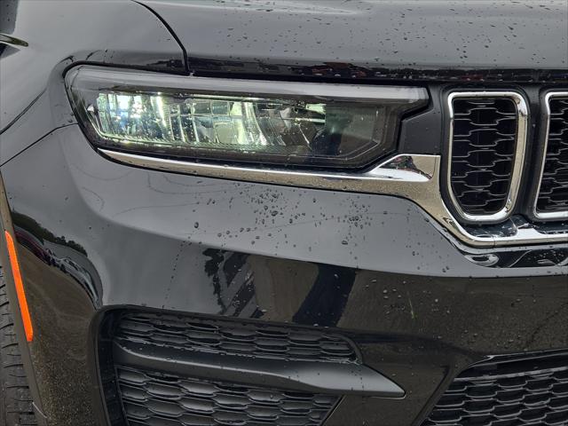 2025 Jeep Grand Cherokee GRAND CHEROKEE LAREDO X 4X4 2025 Jeep Grand Cherokee GRAND CHEROKEE LAREDO X 4X4