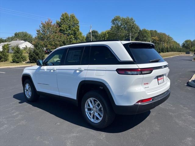 2025 Jeep Grand Cherokee GRAND CHEROKEE LAREDO X 4X4