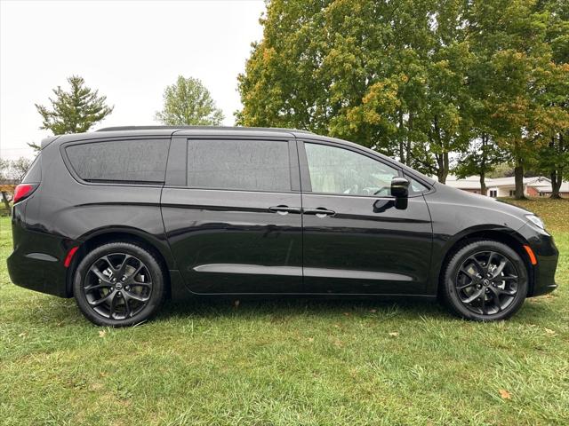 2026 Chrysler Pacifica PACIFICA LIMITED 2026 Chrysler Pacifica PACIFICA LIMITED