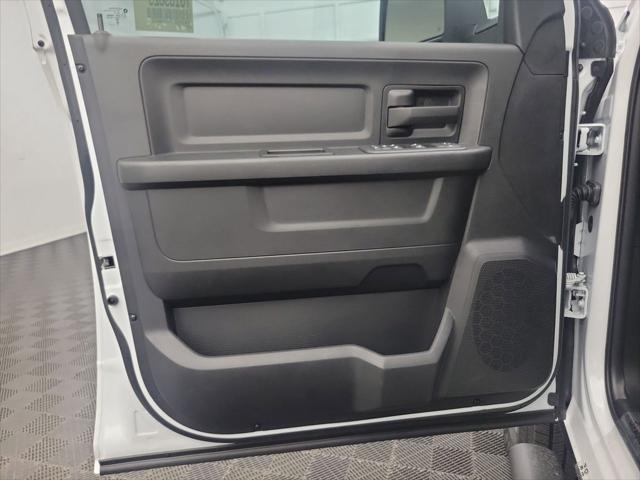 2026 Ram 3500 Tradesman Crew Cab 4x4 6'4" Box