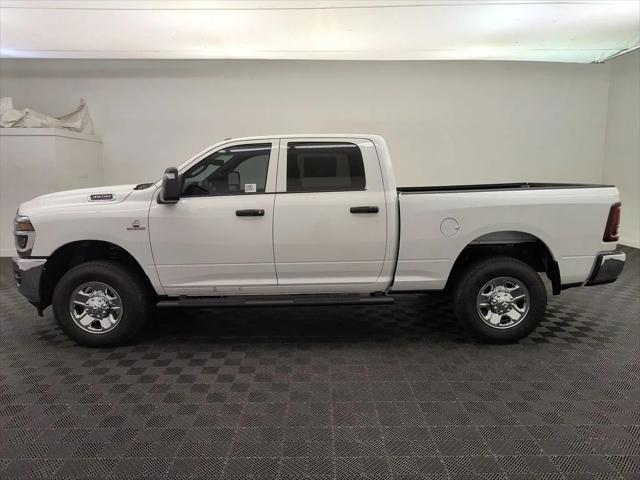 2026 RAM Ram 3500 RAM 3500 TRADESMAN CREW CAB 4X4 64 BOX