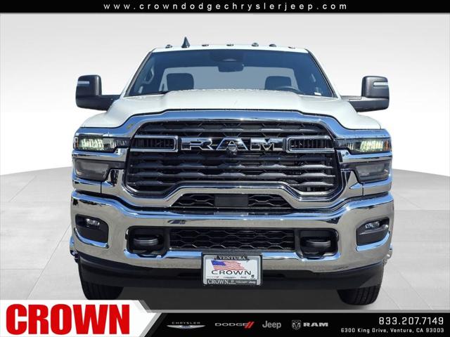 2026 RAM Ram 3500 Chassis Cab RAM 3500 TRADESMAN CHASSIS REGULAR CAB 4X4 60 CA 2026 RAM Ram 3500 Chassis Cab RAM 3500 TRADESMAN CHASSIS REGULAR CAB 4X4 60 CA