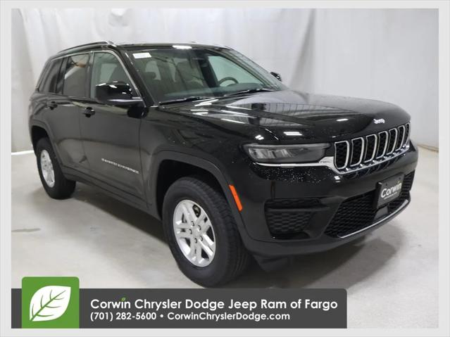 2025 Jeep Grand Cherokee GRAND CHEROKEE LAREDO 4X4 2025 Jeep Grand Cherokee GRAND CHEROKEE LAREDO 4X4