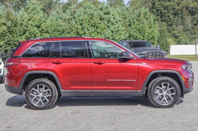2025 Jeep Grand Cherokee GRAND CHEROKEE LIMITED 4X4