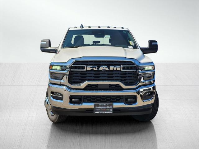 2026 RAM Ram 3500 RAM 3500 TRADESMAN CREW CAB 4X4 8 BOX 2026 RAM Ram 3500 RAM 3500 TRADESMAN CREW CAB 4X4 8 BOX