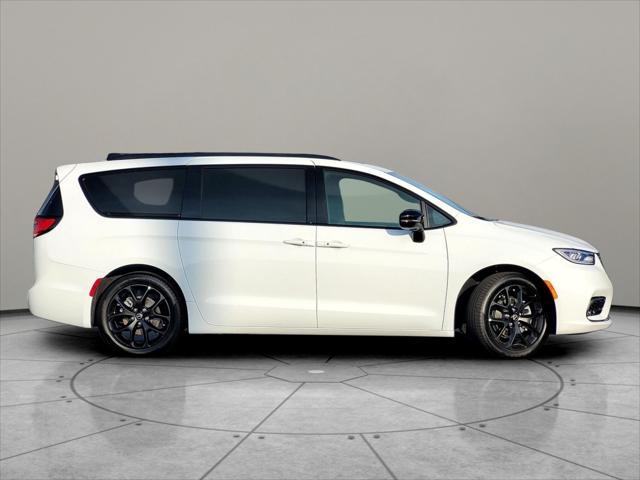 2026 Chrysler Pacifica PACIFICA LIMITED 2026 Chrysler Pacifica PACIFICA LIMITED