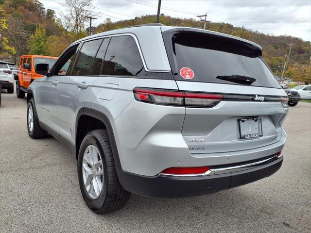 2025 Jeep Grand Cherokee GRAND CHEROKEE LAREDO X 4X4 2025 Jeep Grand Cherokee GRAND CHEROKEE LAREDO X 4X4