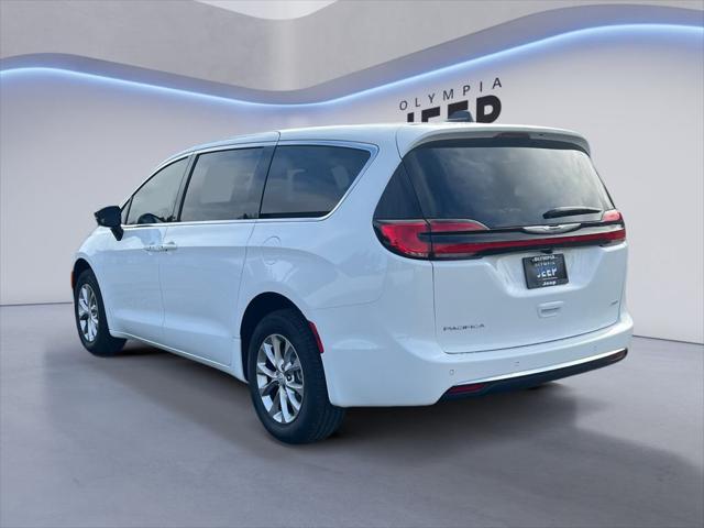 2026 Chrysler Pacifica PACIFICA SELECT AWD