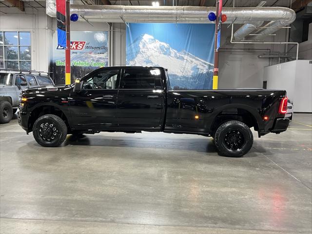 2026 RAM Ram 3500 RAM 3500 BIG HORN CREW CAB 4X4 8 BOX