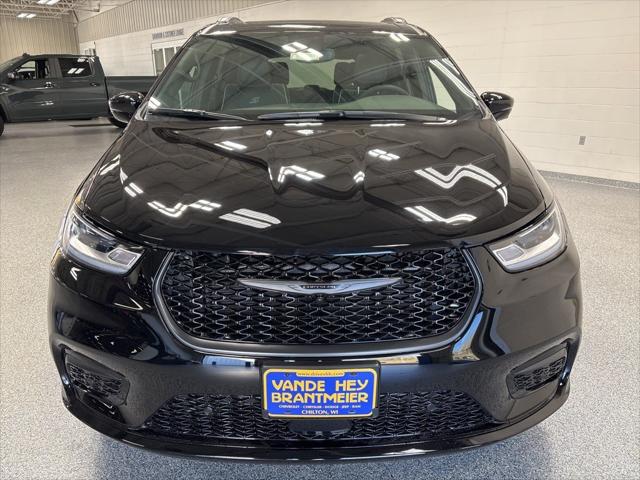 2026 Chrysler Pacifica PACIFICA LIMITED 2026 Chrysler Pacifica PACIFICA LIMITED