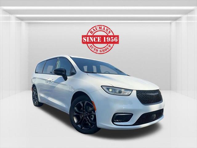 2026 Chrysler Pacifica PACIFICA SELECT