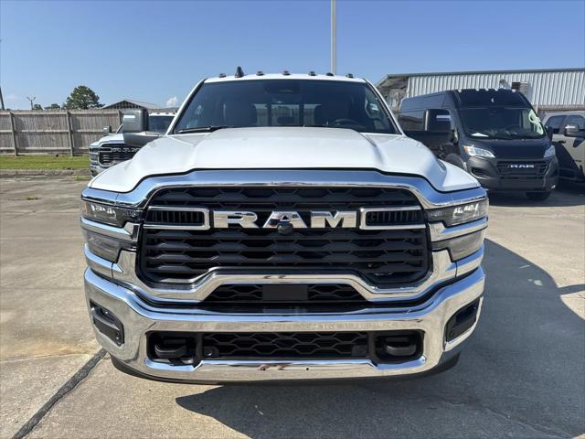 2026 RAM Ram 3500 RAM 3500 TRADESMAN CREW CAB 4X4 8 BOX