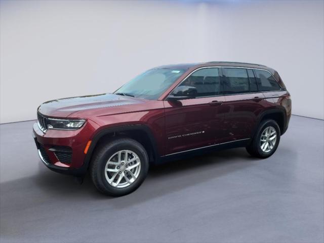 2025 Jeep Grand Cherokee GRAND CHEROKEE LAREDO X 4X4