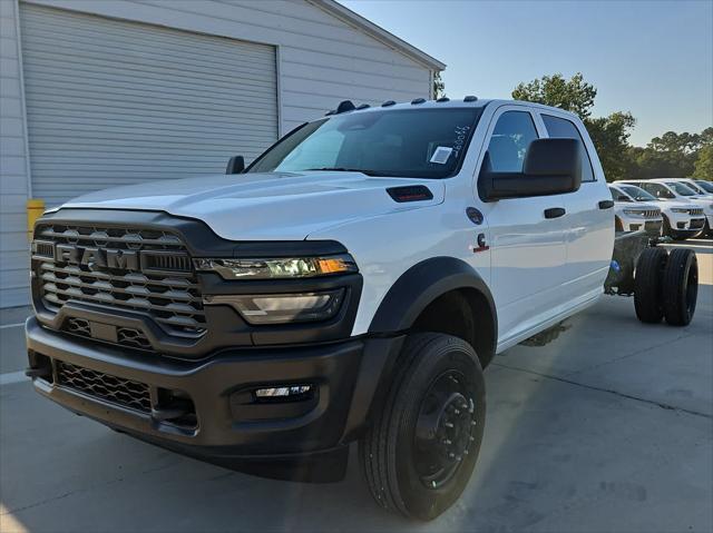 2026 RAM Ram 5500 Chassis Cab RAM 5500 TRADESMAN CHASSIS CREW CAB 4X4 84 CA 2026 RAM Ram 5500 Chassis Cab RAM 5500 TRADESMAN CHASSIS CREW CAB 4X4 84 CA