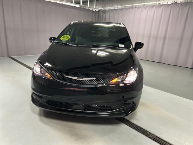 2026 Chrysler Voyager VOYAGER LX