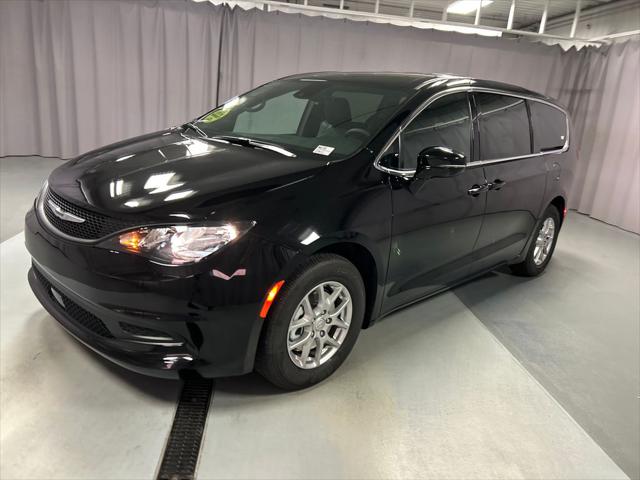 2026 Chrysler Voyager VOYAGER LX