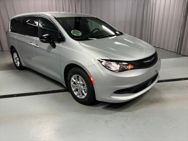 2026 Chrysler Voyager VOYAGER LX