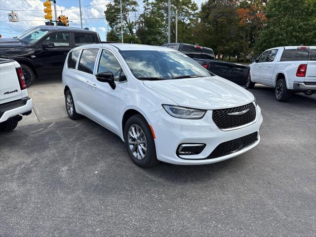 2026 Chrysler Pacifica PACIFICA SELECT AWD 2026 Chrysler Pacifica PACIFICA SELECT AWD