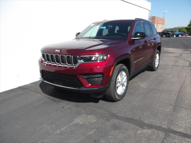 2025 Jeep Grand Cherokee GRAND CHEROKEE LAREDO X 4X4 2025 Jeep Grand Cherokee GRAND CHEROKEE LAREDO X 4X4