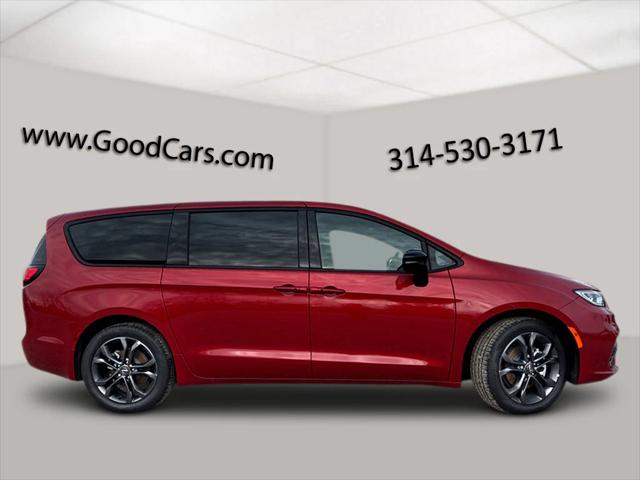 2026 Chrysler Pacifica PACIFICA SELECT