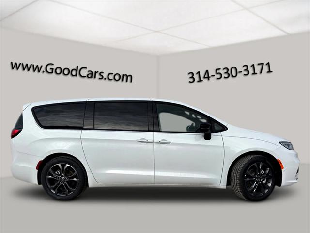 2026 Chrysler Pacifica PACIFICA SELECT