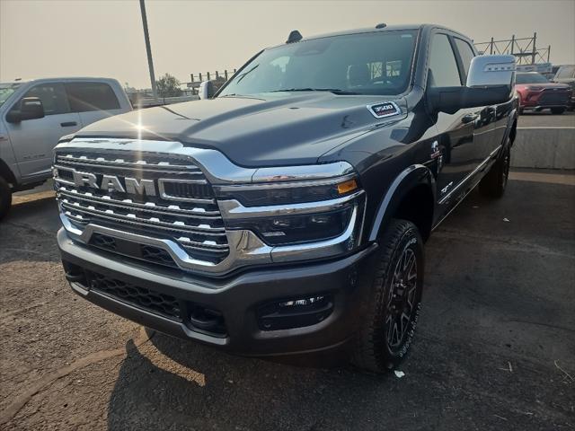 2026 RAM Ram 3500 RAM 3500 LIMITED CREW CAB 4X4 8 BOX