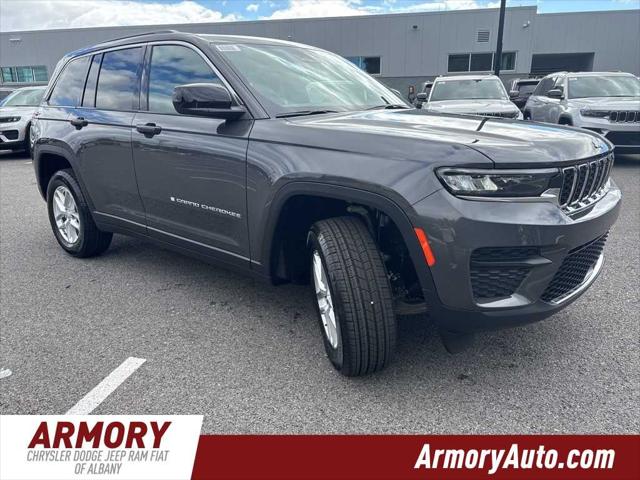 2025 Jeep Grand Cherokee GRAND CHEROKEE LAREDO X 4X4 2025 Jeep Grand Cherokee GRAND CHEROKEE LAREDO X 4X4