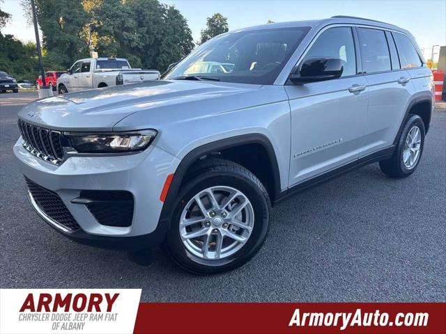 2025 Jeep Grand Cherokee GRAND CHEROKEE LAREDO X 4X4 2025 Jeep Grand Cherokee GRAND CHEROKEE LAREDO X 4X4