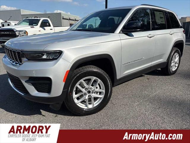 2025 Jeep Grand Cherokee GRAND CHEROKEE LAREDO X 4X4 2025 Jeep Grand Cherokee GRAND CHEROKEE LAREDO X 4X4