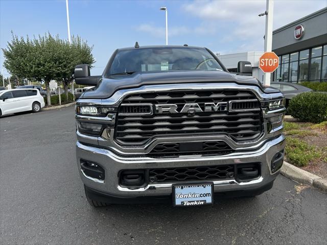 2026 RAM Ram 3500 RAM 3500 TRADESMAN CREW CAB 4X4 8 BOX